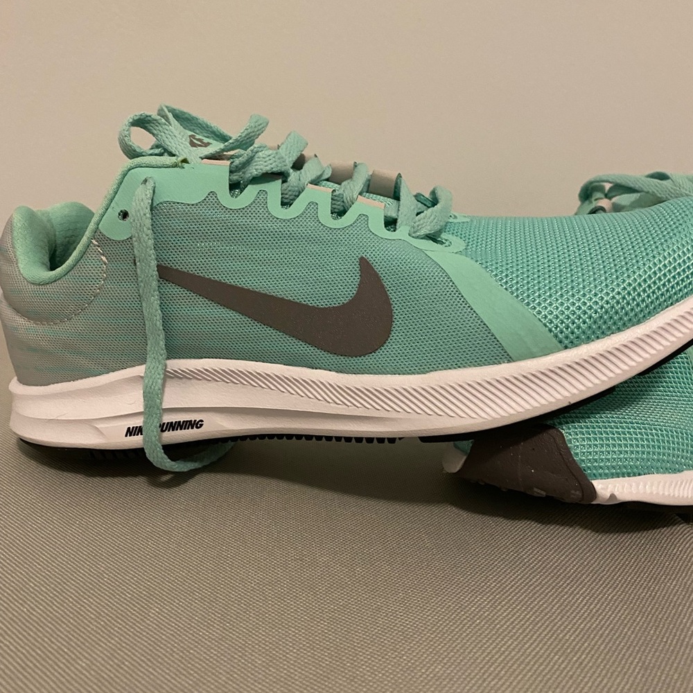 Brand new without tags women’s green Nike sneakers size 6.5